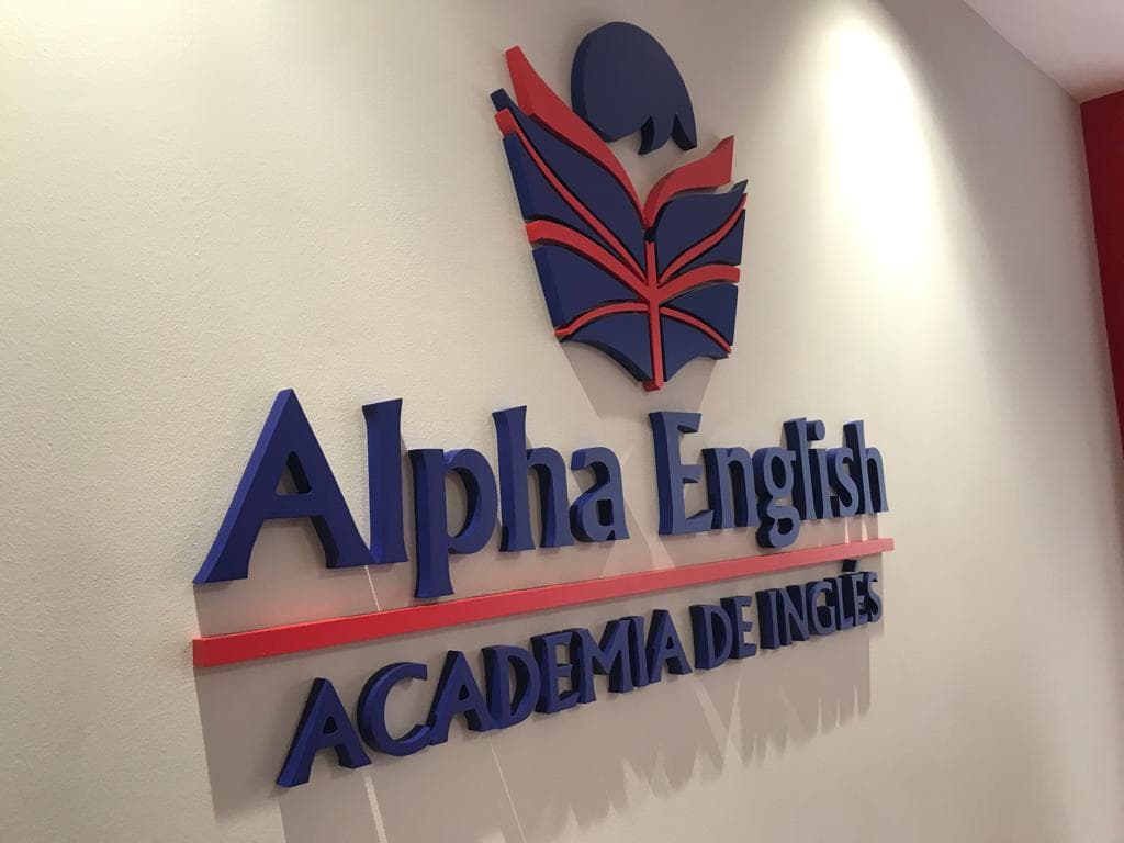 Alpha English en Pontevedra